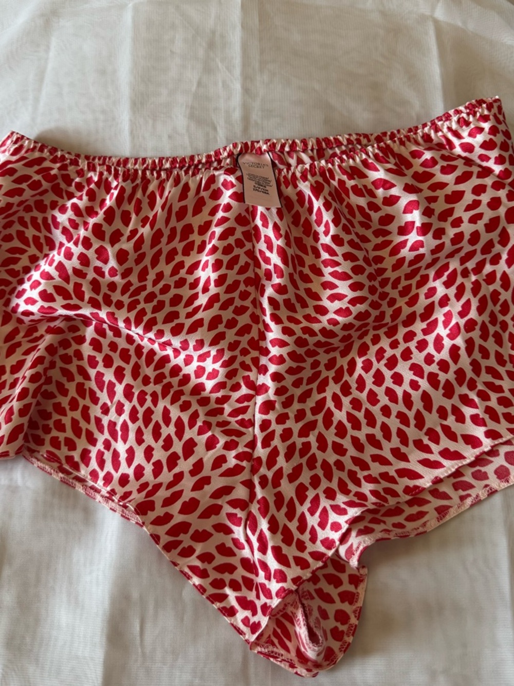 Victoria's Secret “Kiss Me like you mean it” lounge sleep bottom - EUC - Size S